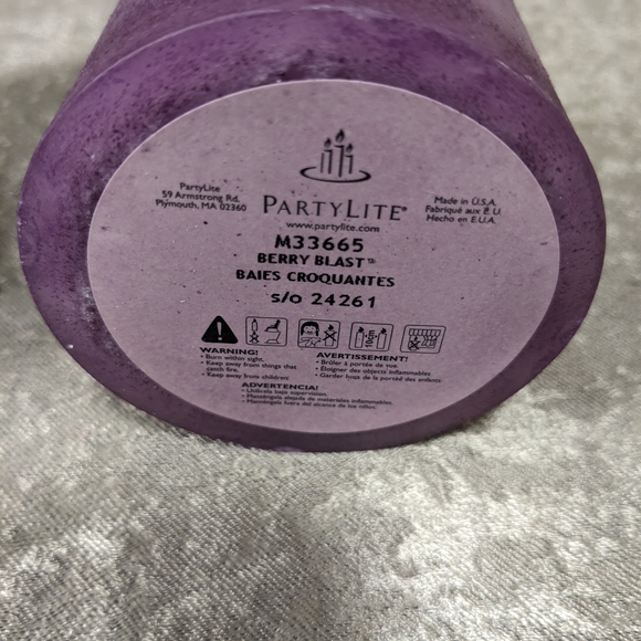 PartyLite Berry Blast Pillar Candle- 3" M33665 Retired - Picture 6 of 6